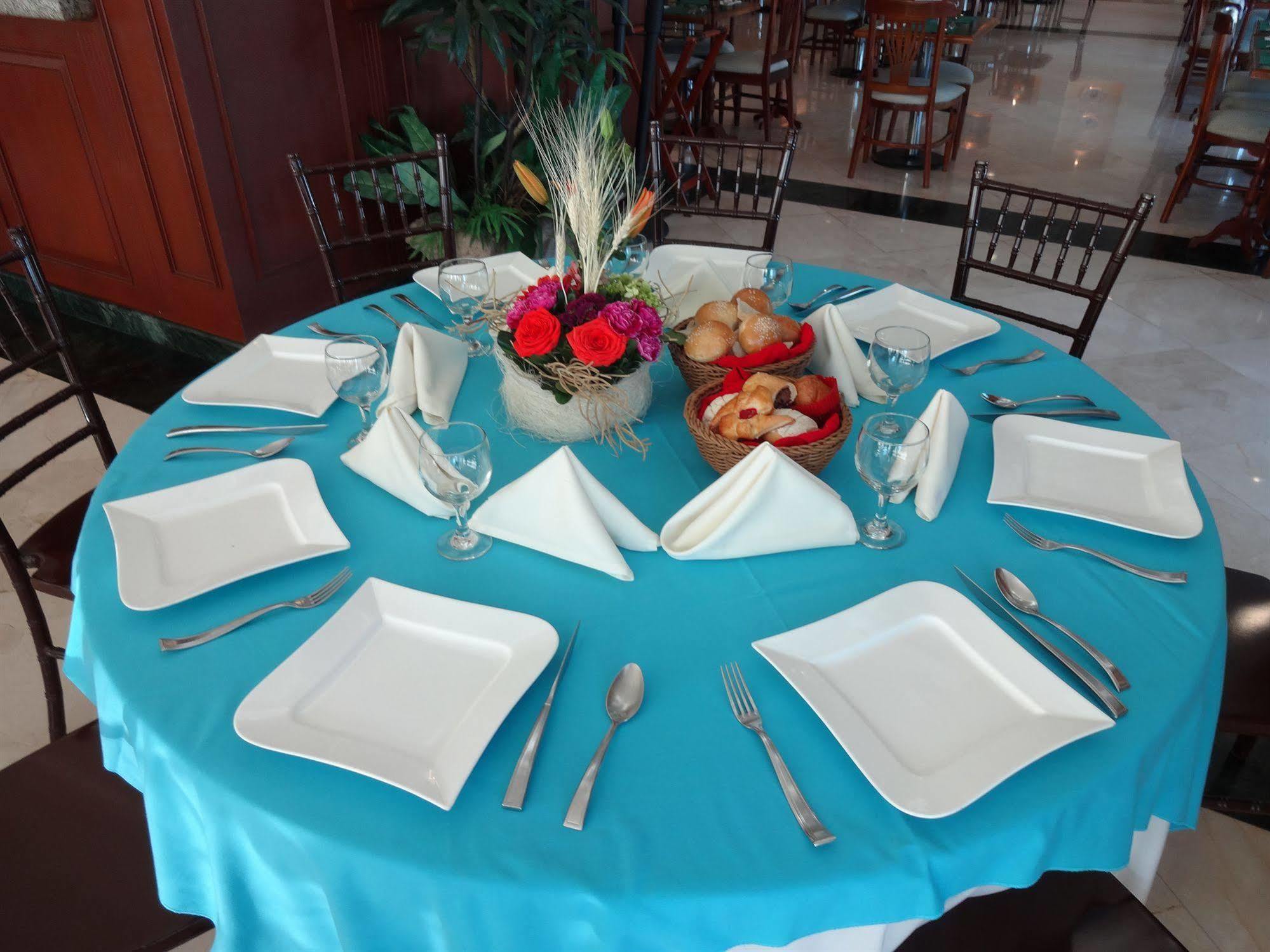 Hotel Villa Florida Πουέμπλα Εξωτερικό φωτογραφία